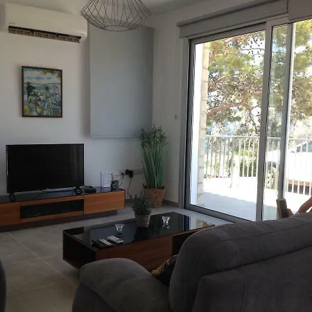 Idol Exceptional * Pomos