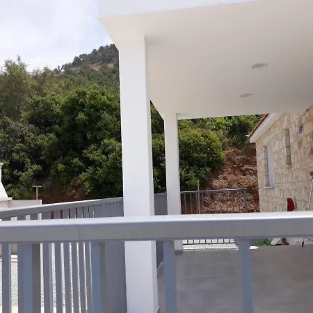 Idol Exceptional * Pomos