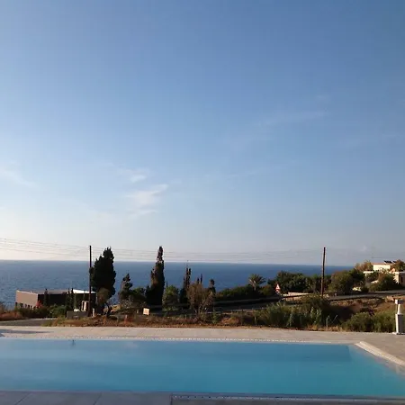 Villa Idol Exceptional Pomos