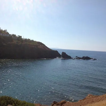 Idol Exceptional Вилла Помос