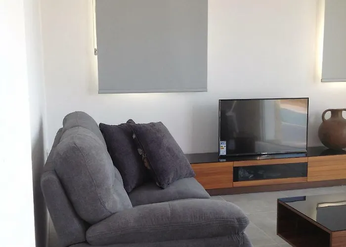 Idol Exceptional Pomos