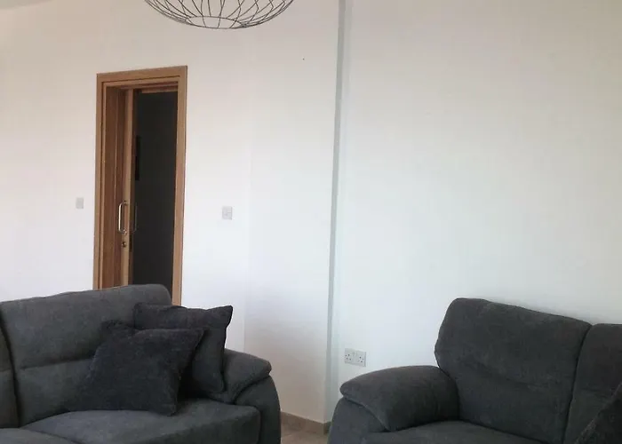 Idol Exceptional Vila