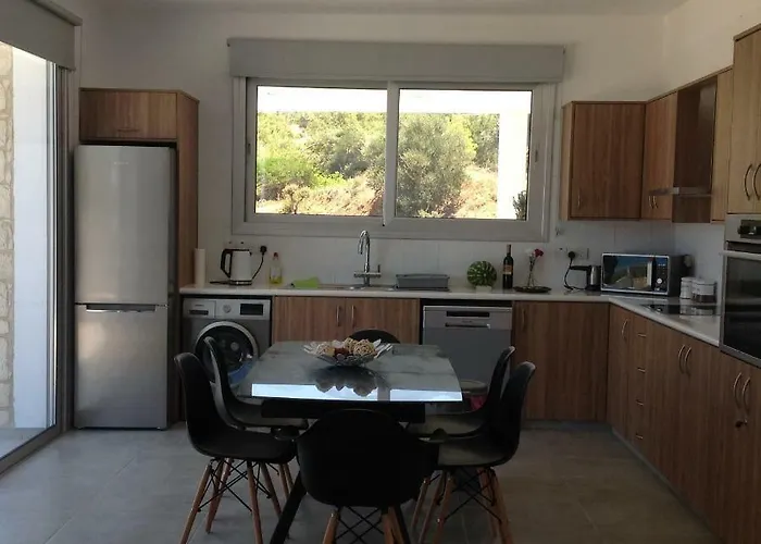 Idol Exceptional Vila