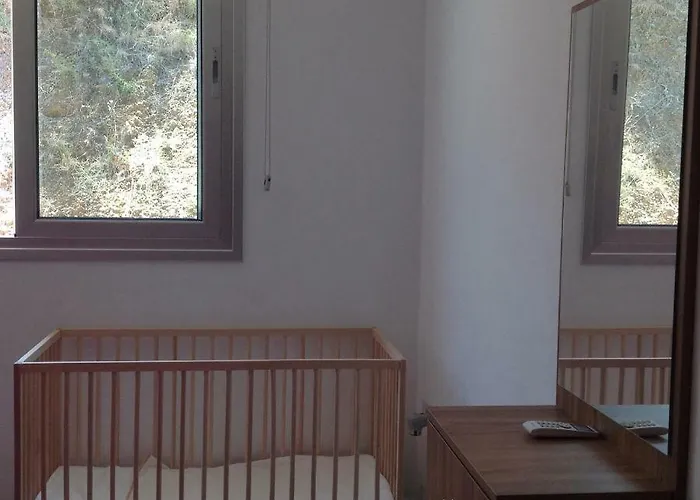 Idol Exceptional Vila